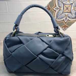 Abundance woven handbag
